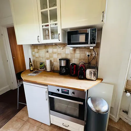 4 Etoiles Magnifique Neustadt - Spacieux, & Elegant Avec Balcon Et Belle Vue *