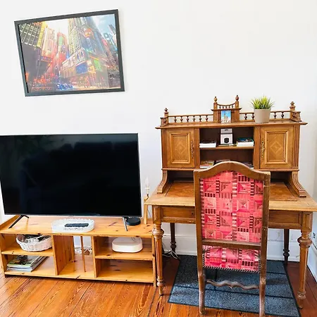 아파트 4 Etoiles Magnifique Neustadt - Spacieux, & Elegant Avec Balcon Et Belle Vue