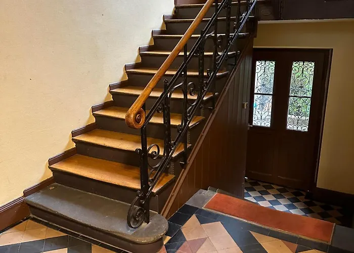4 Etoiles Magnifique Neustadt - Spacieux, & Elegant Avec Balcon Et Belle Vue *