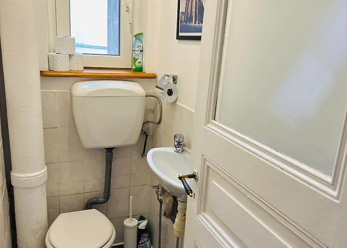 4 Etoiles Magnifique Neustadt - Spacieux, & Elegant Avec Balcon Et Belle Vue Apartman