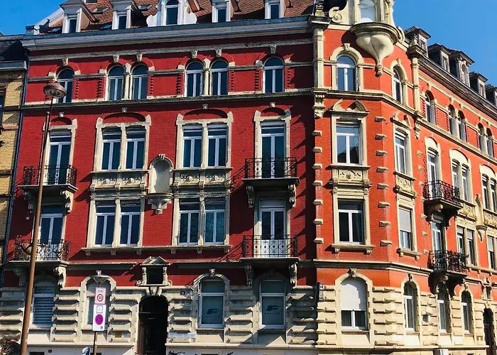 4 Etoiles Magnifique Neustadt - Spacieux, & Elegant Avec Balcon Et Belle Vue *